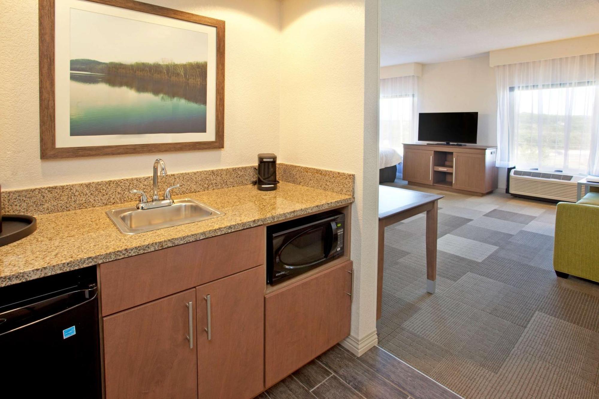 Hampton & Nashville-smyrna Hotel 3*